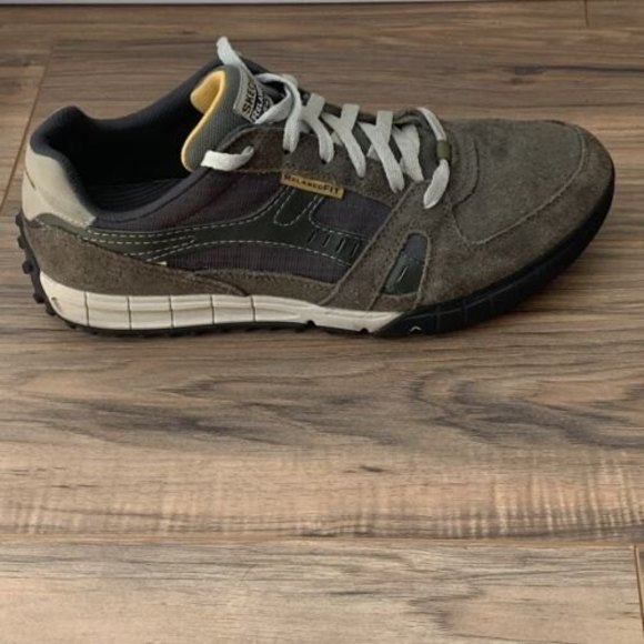Skechers | Shoes | Skechers Mens Relaxed Fit Floater 5328 Black Casual  Shoes Sneakers Size 115 | Poshmark
